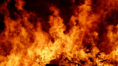 Photo of Пожар в торговом центре: эвакуация посетителей