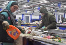 Photo of Местные жители протестуют против строительства завода